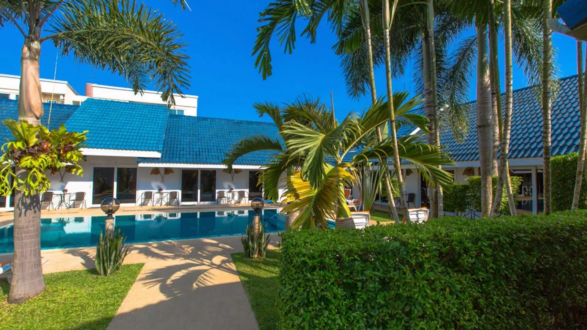 Airport Resort Phuket Nai Yang Beach 4*,  Thaïlande
