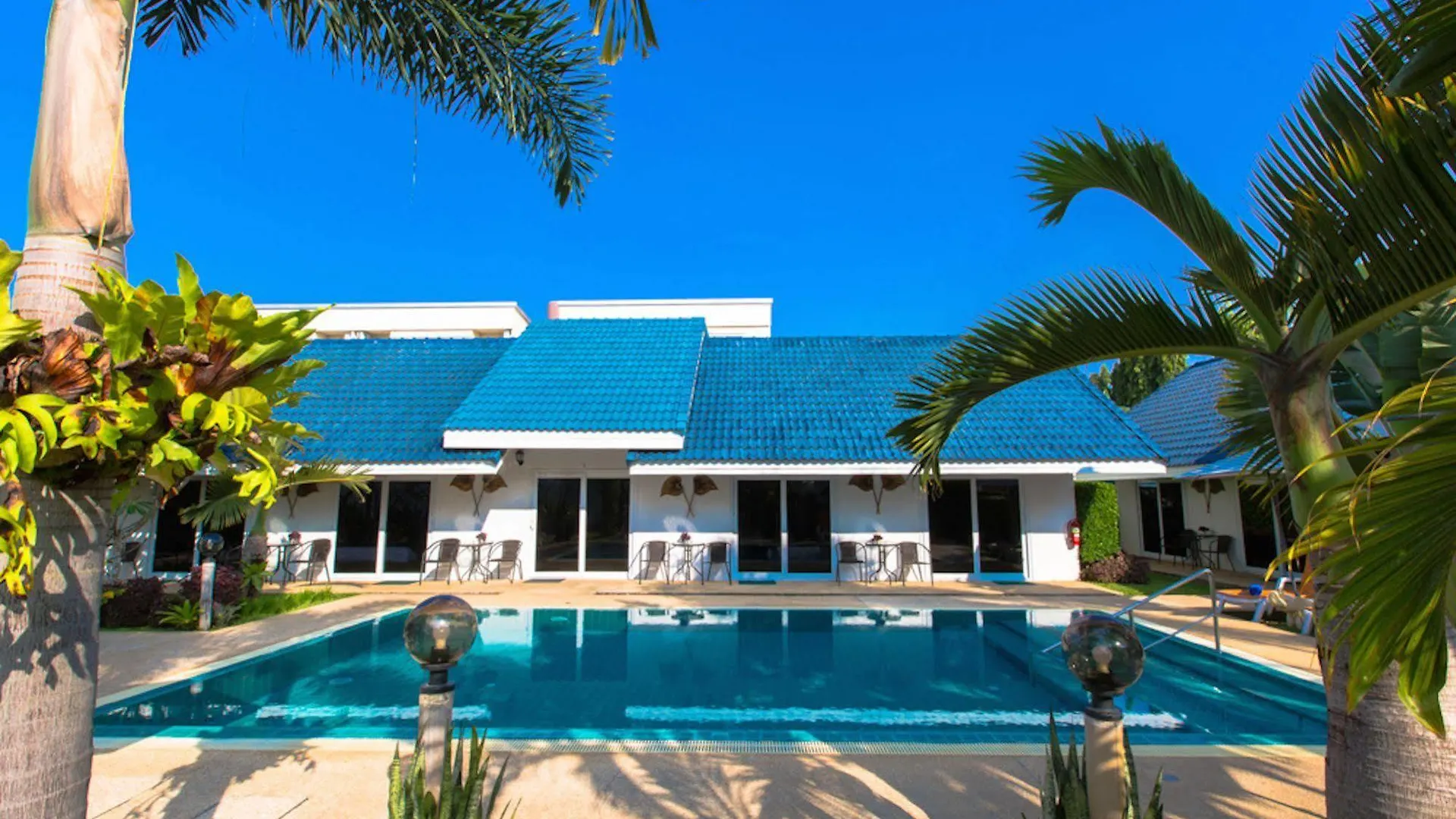 Airport Resort Phuket Nai Yang Beach