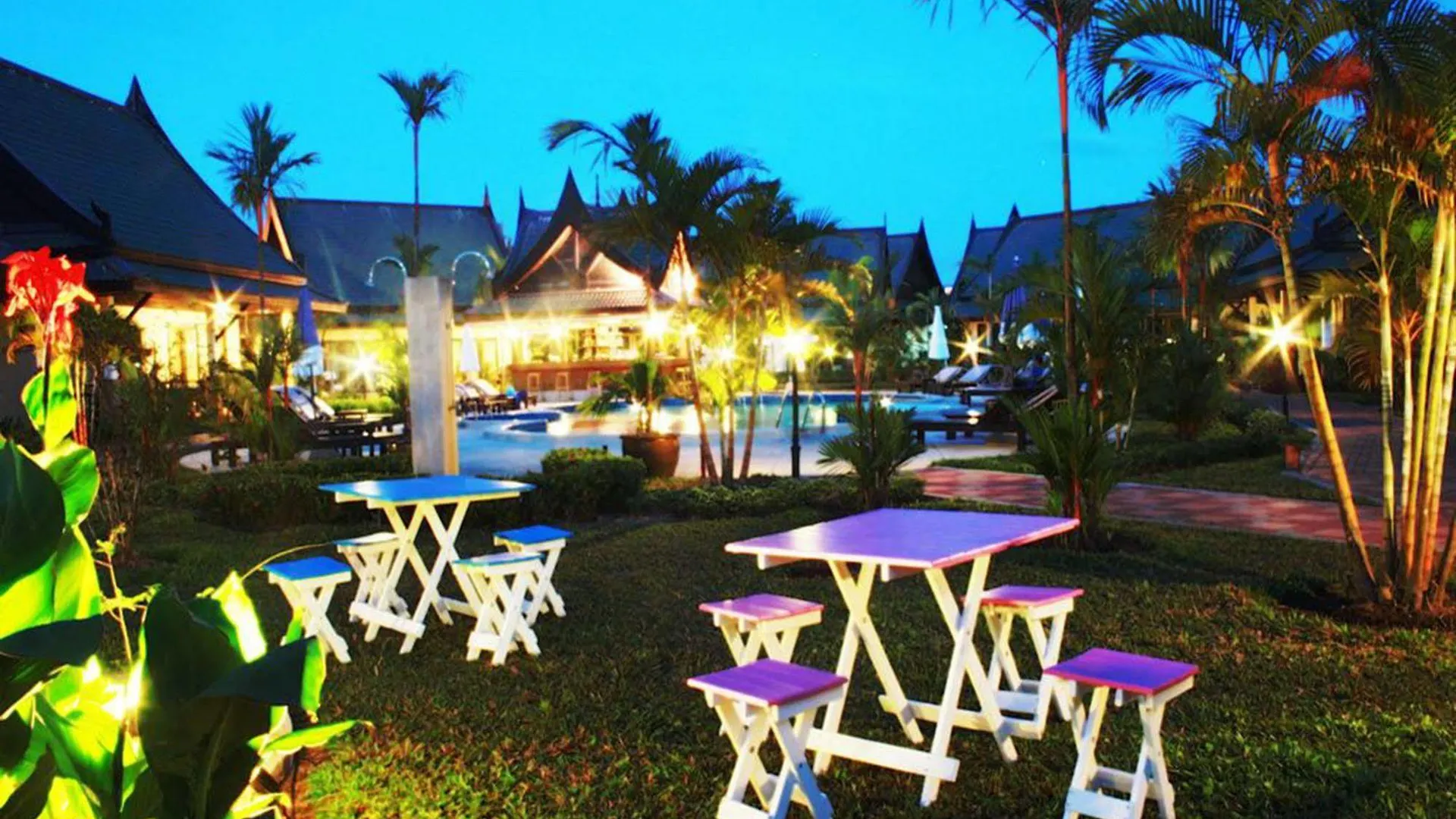 Airport Resort Phuket Nai Yang Beach 4*,